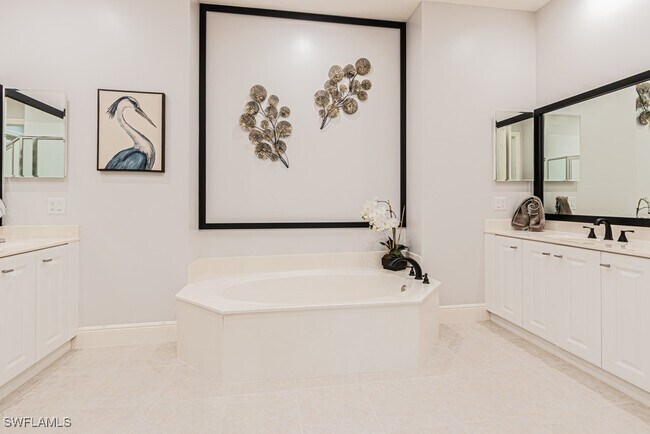 Building Photo - 9219 Corfu Ct