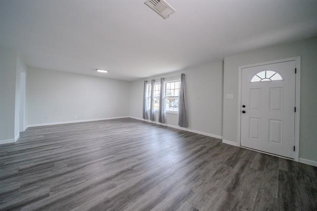 Building Photo - 3345 High Lark Dr