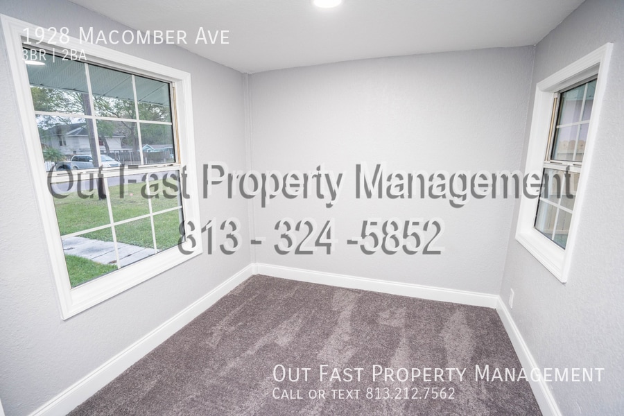 Building Photo - 1928 Macomber Ave