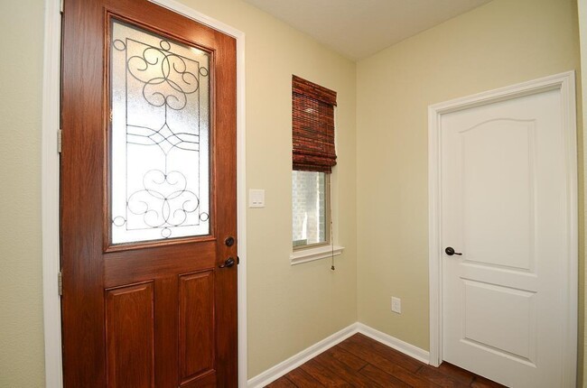 Building Photo - 4423 Ashberry Pine Ln