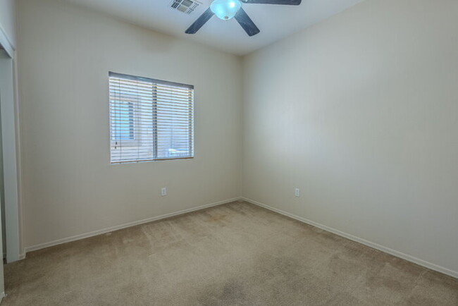 Building Photo - Great Rancho Sahuarita Home!!
