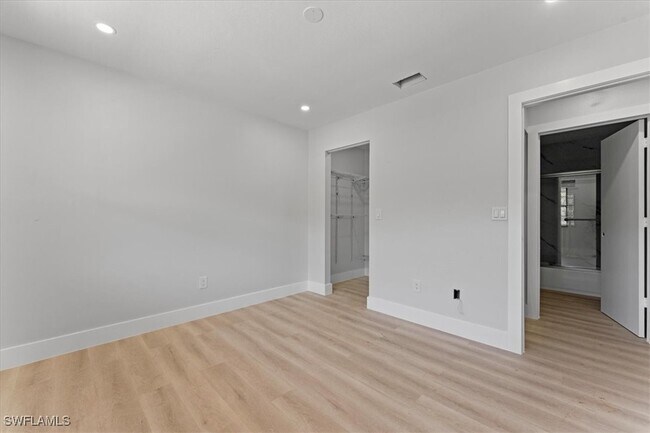Building Photo - 5273 Treetops Dr