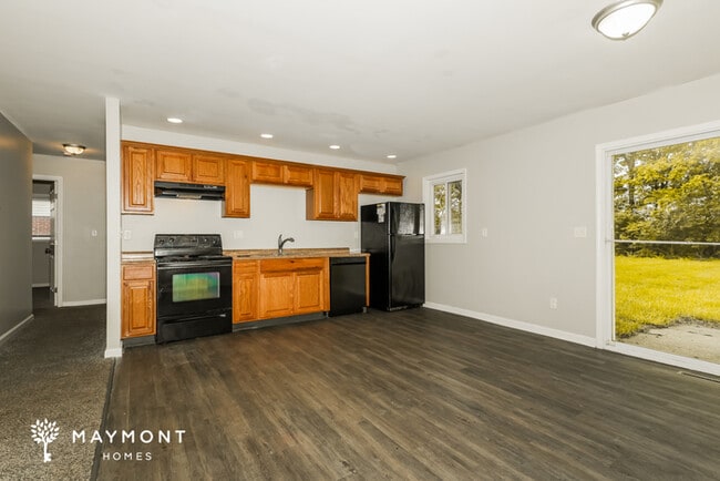 Building Photo - 309 Stubbs Dr
