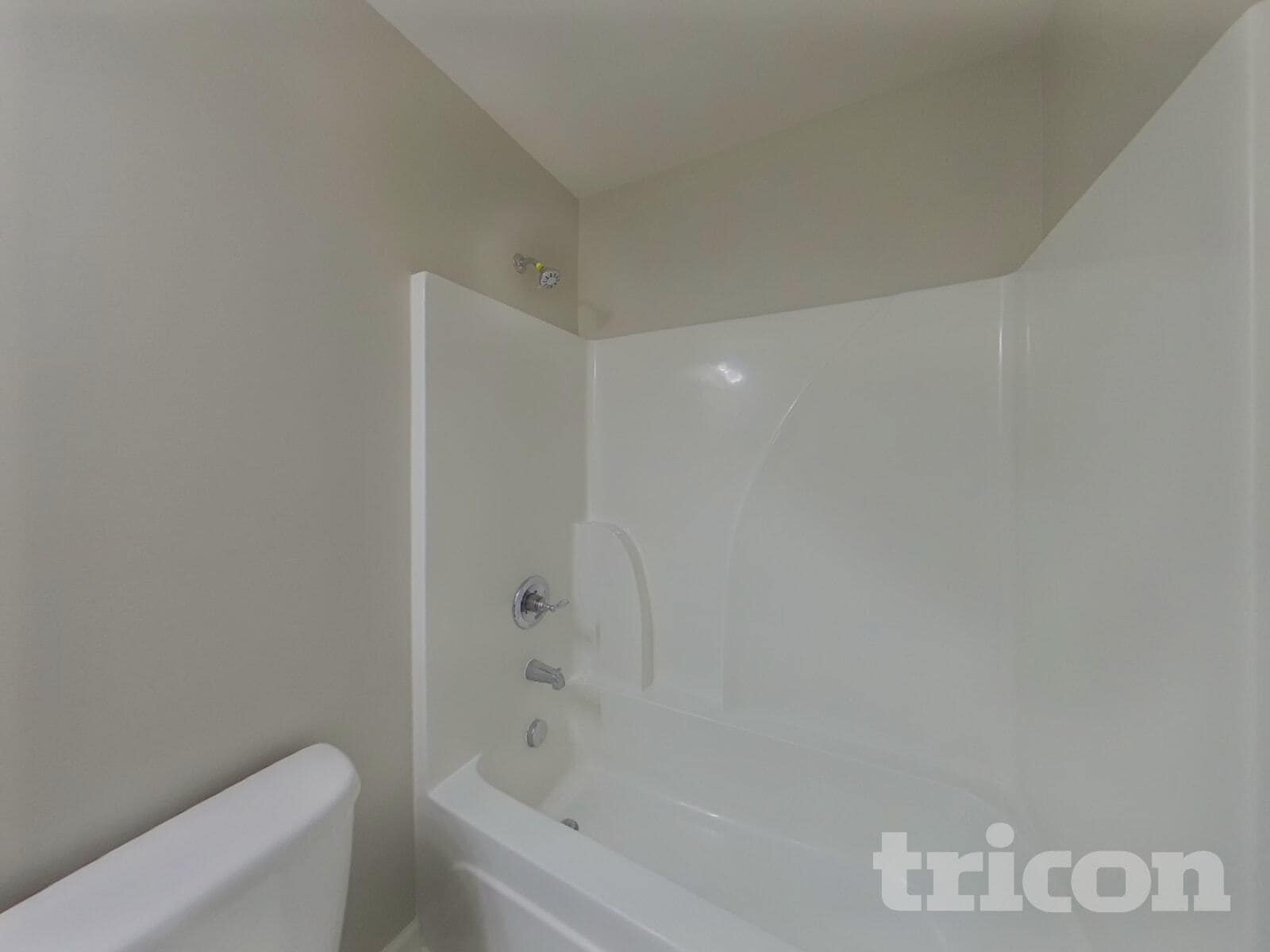 Building Photo - 474 Finch Ln