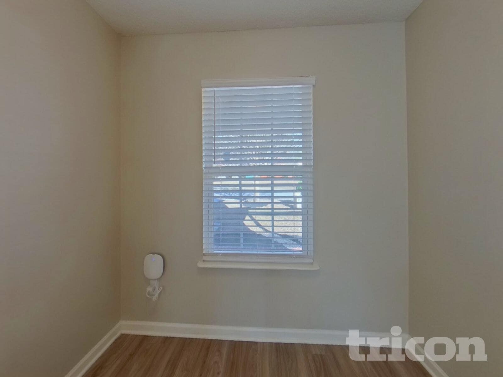 Building Photo - 349 Denman Loop