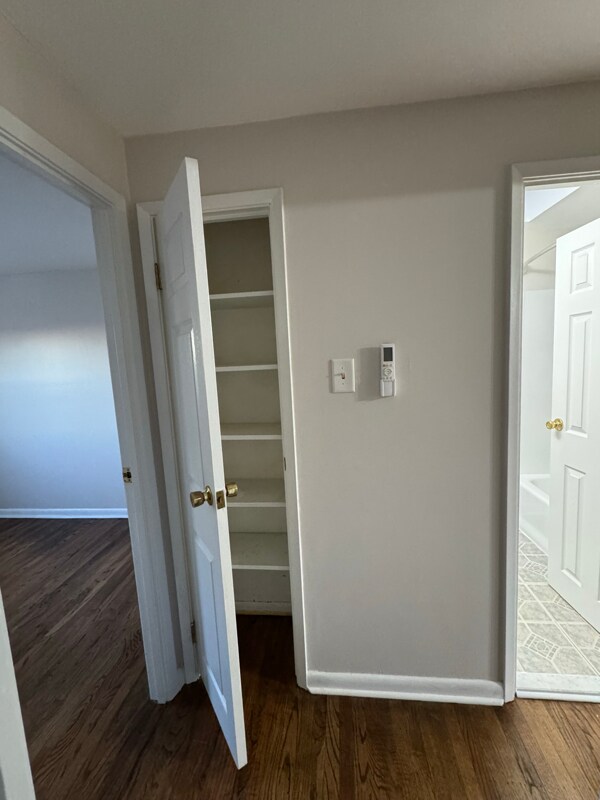 Building Photo - 12425 Dunks Ferry Rd