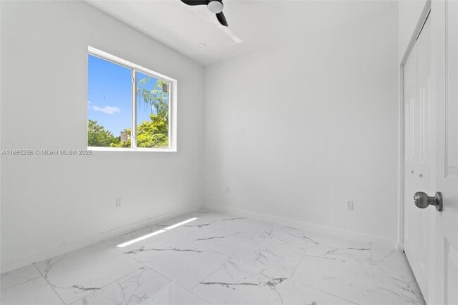 Building Photo - 2143 NW Fourth Street 2, Pompano Beach, FL...