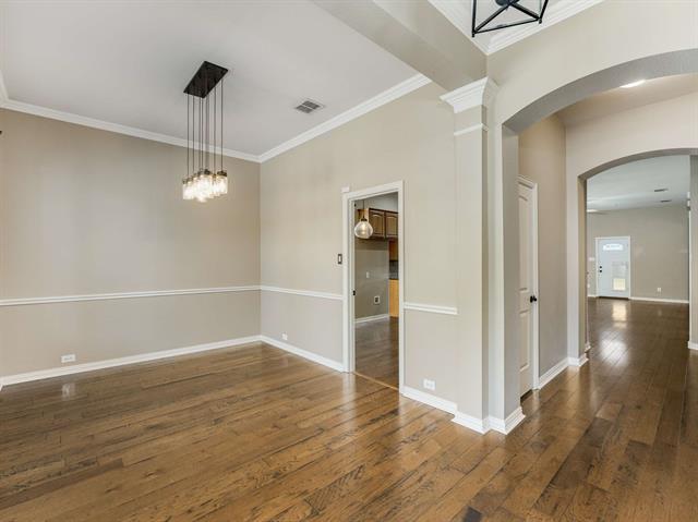 Building Photo - 4901 Newbridge Dr