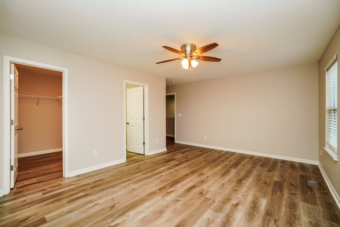 Building Photo - 7899 Prairie Willow Dr