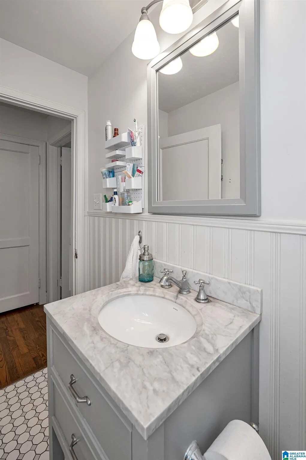 Building Photo - 113 Oglesby Ave