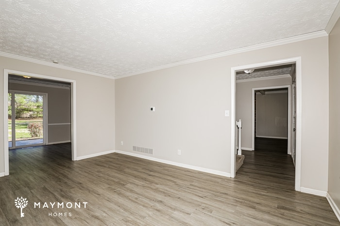 Building Photo - 801 N Peterman Rd