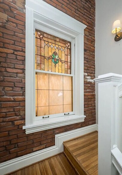 Building Photo - 6114 Washington Blvd