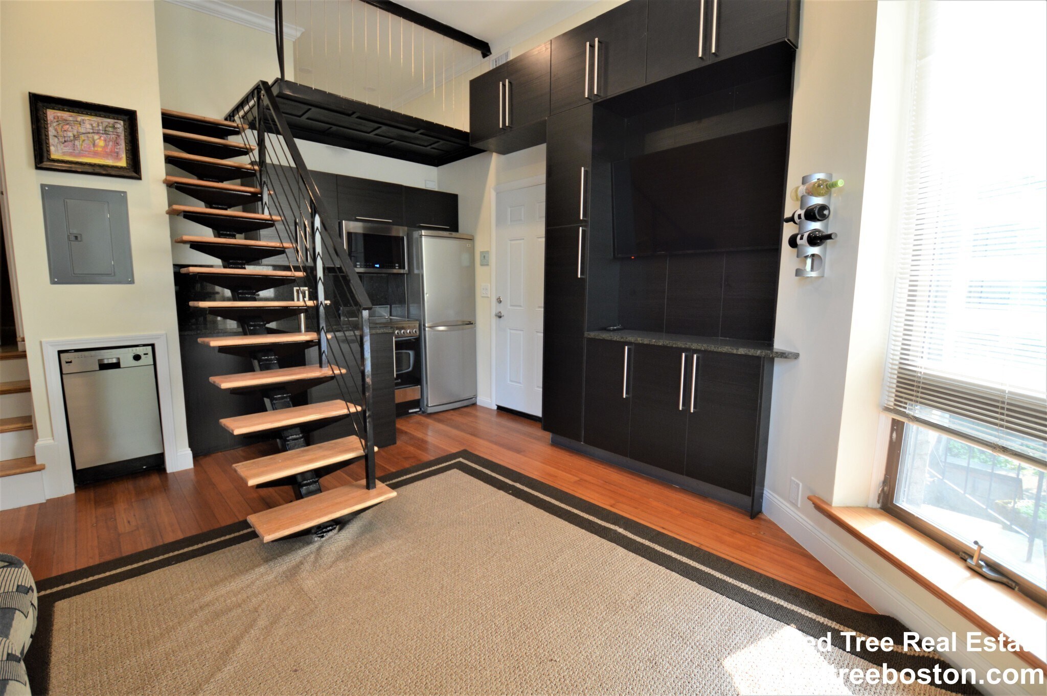 Building Photo - 1700 Beacon St