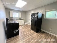 Building Photo - 132 Nobles Ln