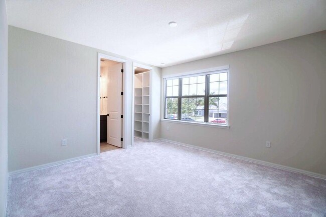 Building Photo - 5328 Star Rush Ln