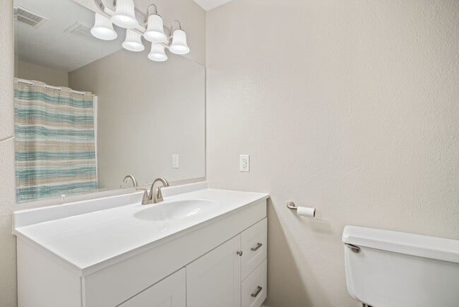Building Photo - 8401 Dube Ct