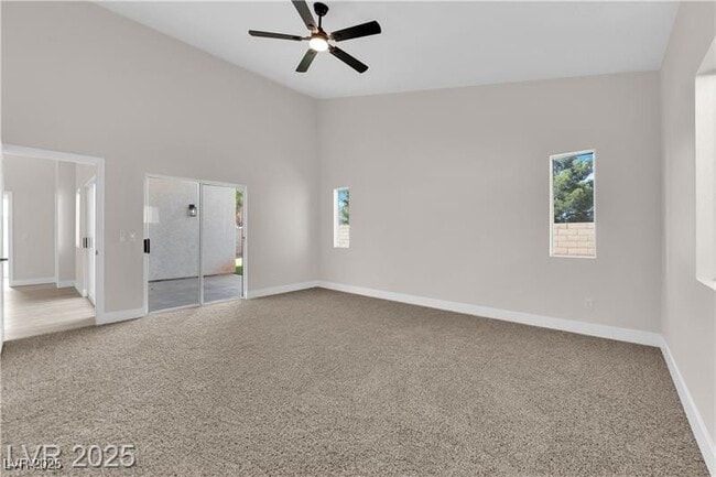 Building Photo - 632 Hitchen Post Dr