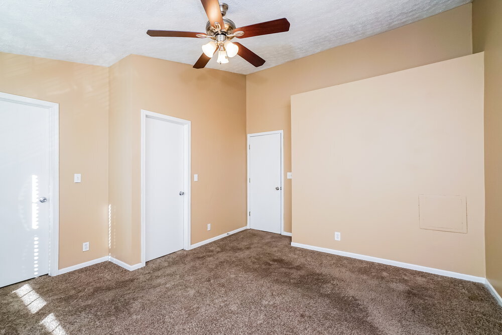 Building Photo - 6220 Maravian Dr
