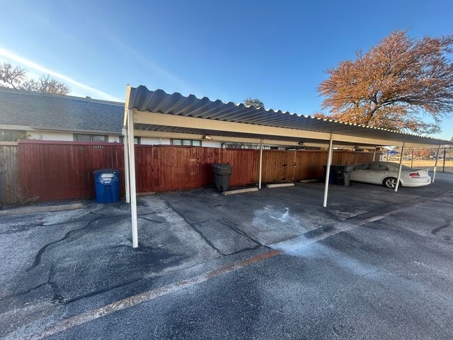 Building Photo - 13777 Brookgreen Cir