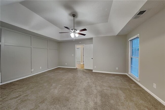 Building Photo - 215 Hersfeld Ct