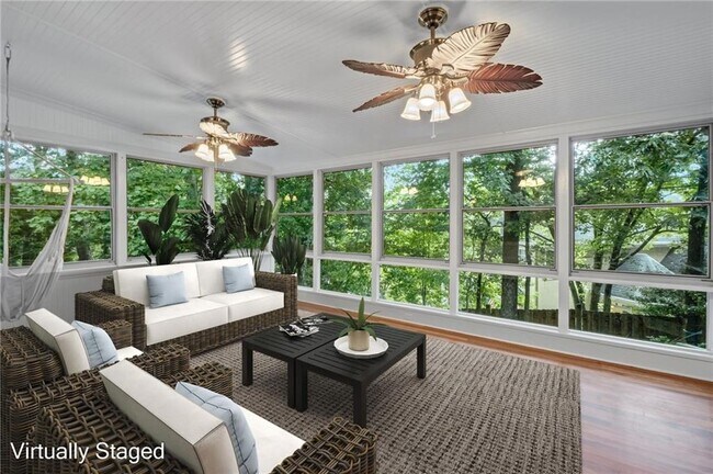 Building Photo - 710 Weybridge Pl