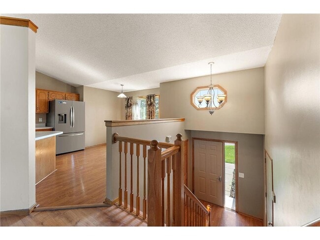Building Photo - 5785 Yucca Ln N