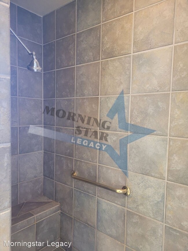 Building Photo - 4 br, 3 bath House - 4230 Tellbrook Rd