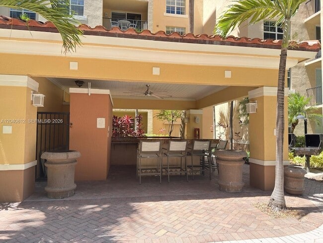 Building Photo - 1801 N Flagler Dr