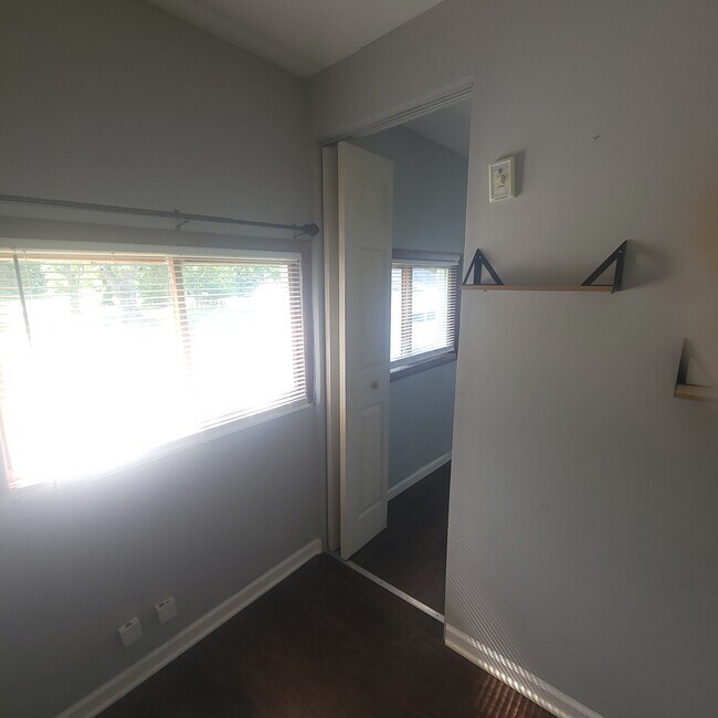 Building Photo - 534 Trebisky Rd