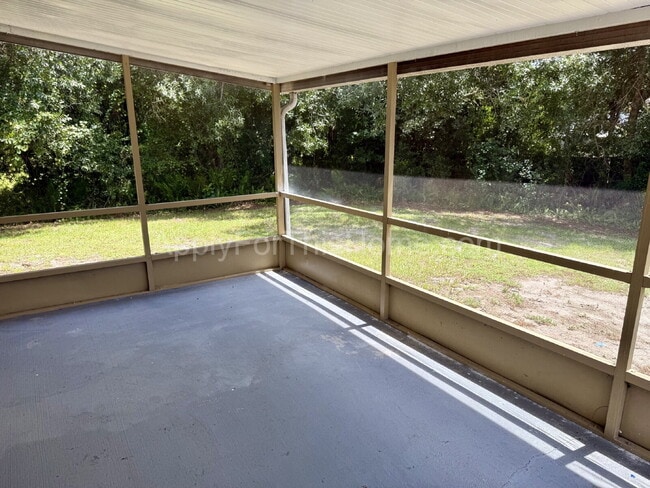 Building Photo - Single Family Home - Carrollwood Area