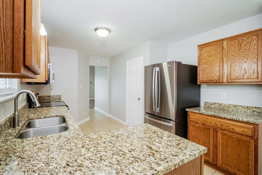 Building Photo - 11611 Signet Ln