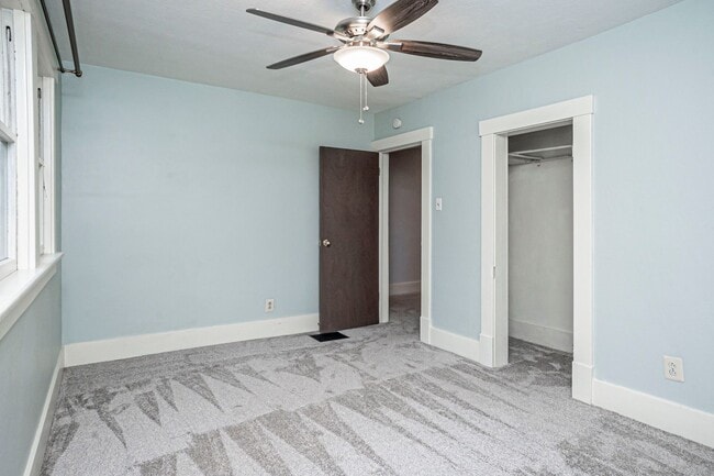 Building Photo - Please View 3D Virtual Walk-Through Before...