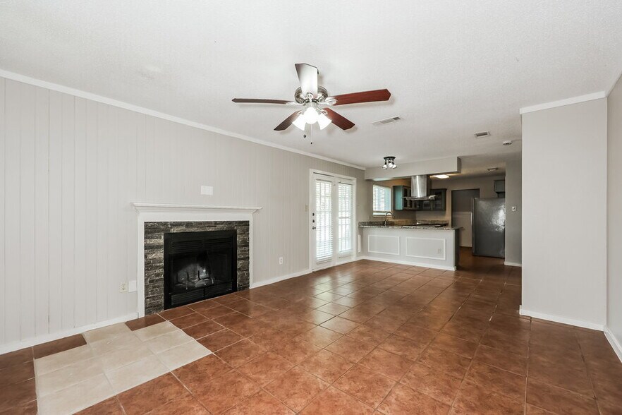 Building Photo - 5528 Royal Meadow Ln