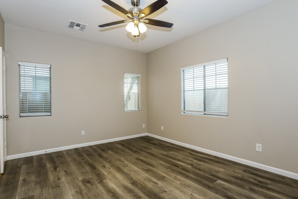 Building Photo - 407 N Ranger Ct