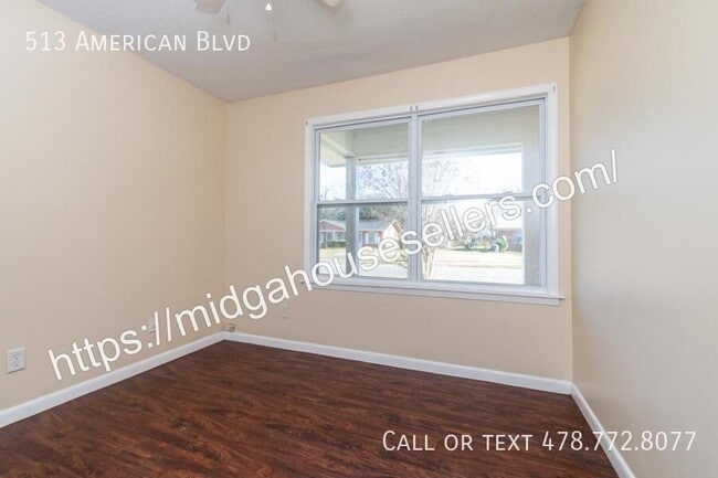 Building Photo - 513 American Blvd