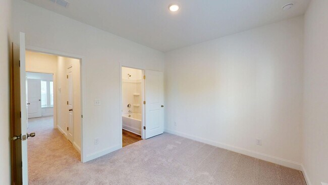 Building Photo - 3108 Butler Hl Dr