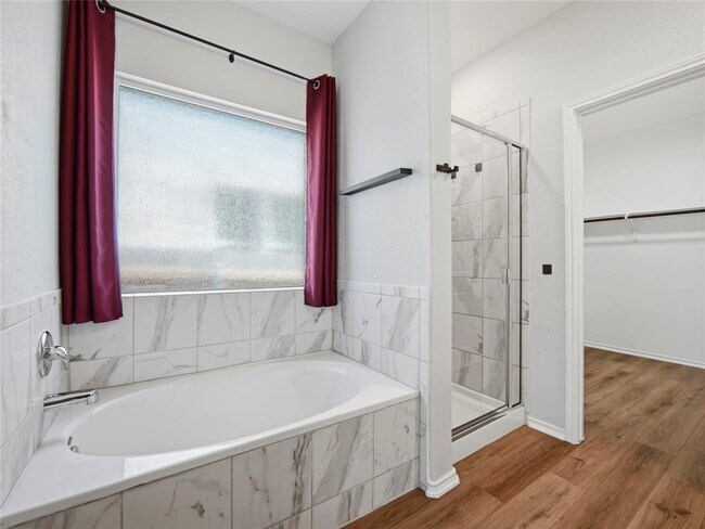 Building Photo - 8014 Purple Aster Pass