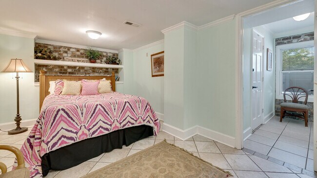 Building Photo - 1217 Debordieu Blvd