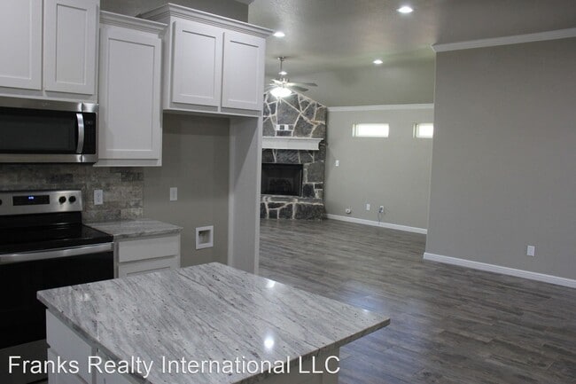Building Photo - 4 br, 2 bath House - 3314 White Horse Drive