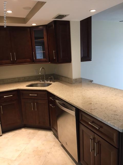 Building Photo - 1595 N Atlantic Ave