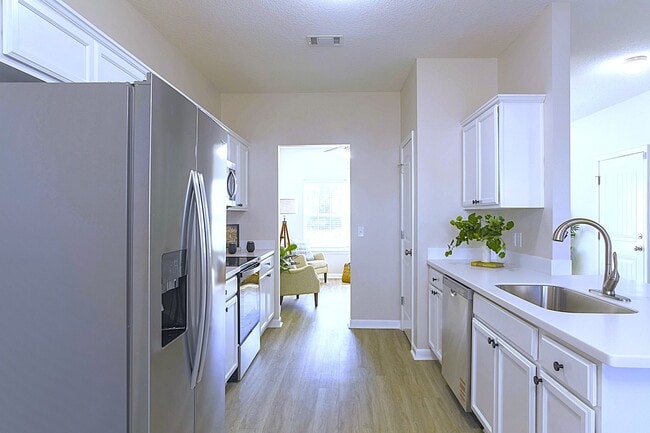 Building Photo - 1430 Evergreen Trl