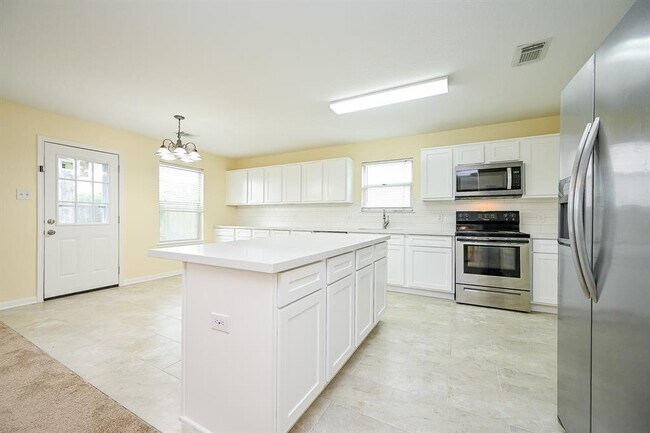 Building Photo - 2207 BrayBend Ln
