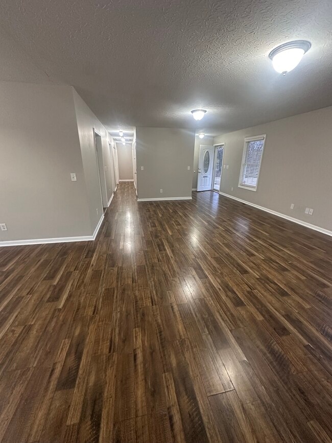 Building Photo - 4293 Bristow Rd