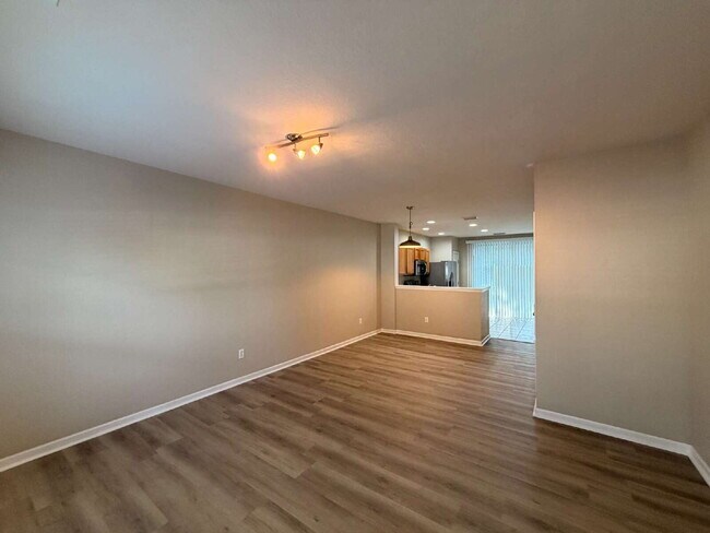 Building Photo - NEWLY UPGRADED 2BD/2.5 BATH TOWNHOME IN THE EXCLUSIVE WYNCHASE COMMUNITY!!
