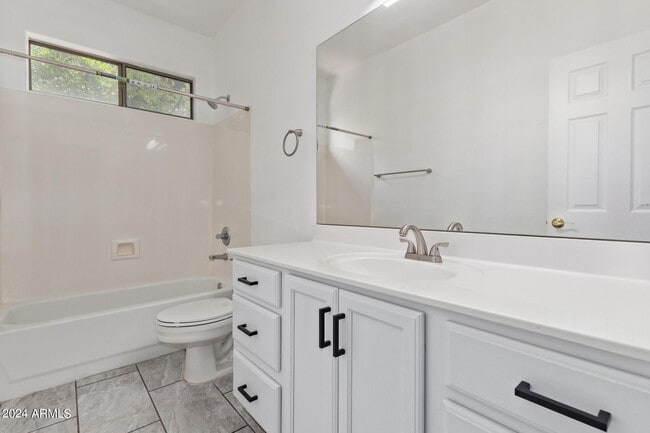 Building Photo - 3238 E Javelina Ave