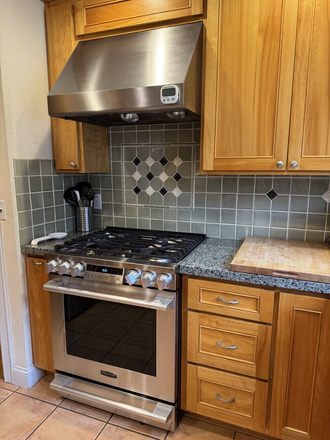 Building Photo - 125 Timberline Ct