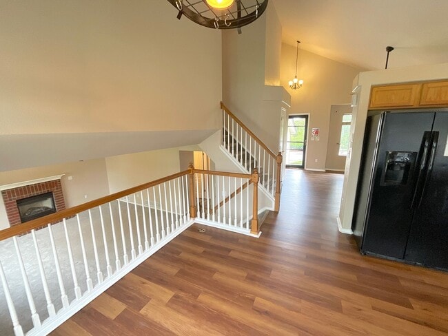 Building Photo - 5 Bedroom Home Available Near Briargate Pkwy & Austin Bluffs Pkwy!