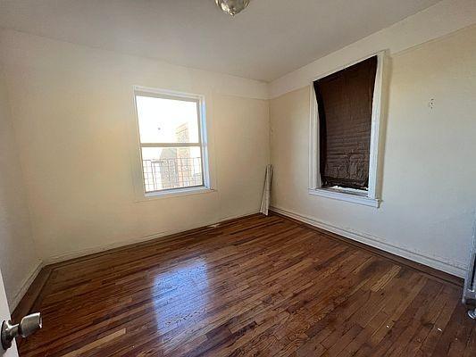 Building Photo - 1 bedroom in BRONX NY 10465