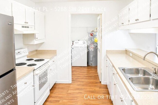 Building Photo - 5288 SW 21st Pl