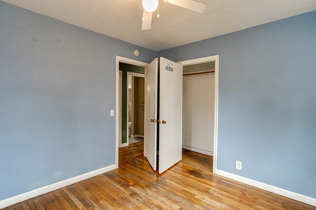 Building Photo - 7316 SE 68th Ave